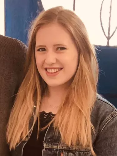 Portrait photo of Kyla Thomas
