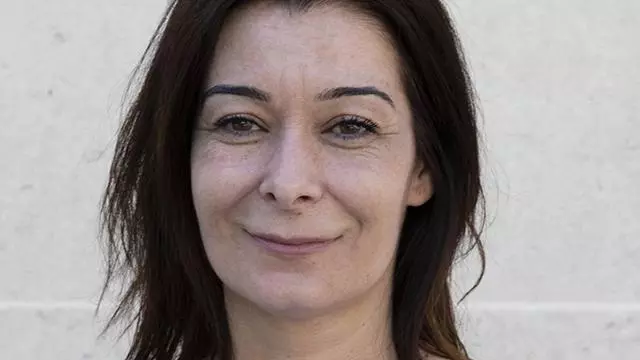 Portrait photo of Elisabete Pires